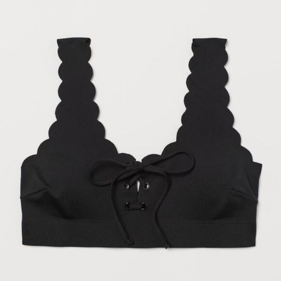 H&M Bikini Top Black Scalloped lace up Scallop Swim Swimsuit Summer NWT Size 8 - Picture 1 of 11